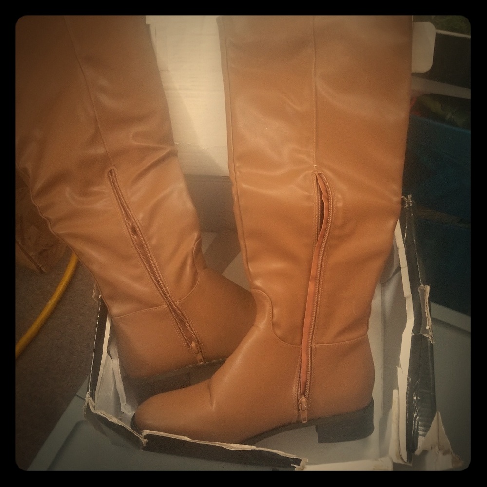 Socialogy Boots